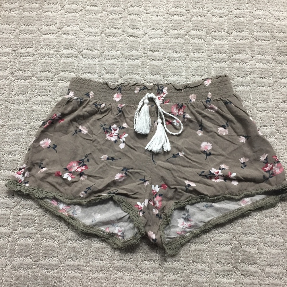 Adrene Loose Summer Shorts